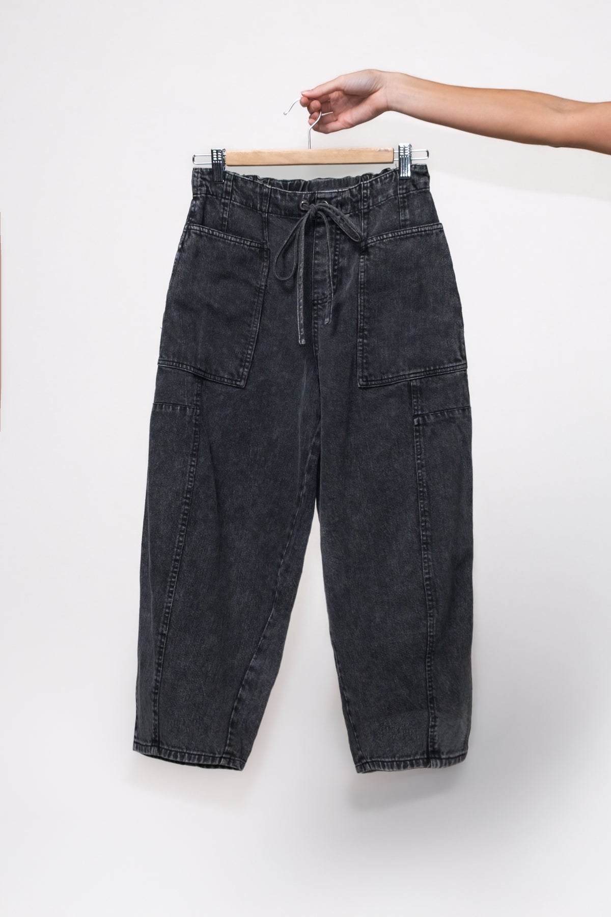 Tied Up Cropped Barrell Jeans