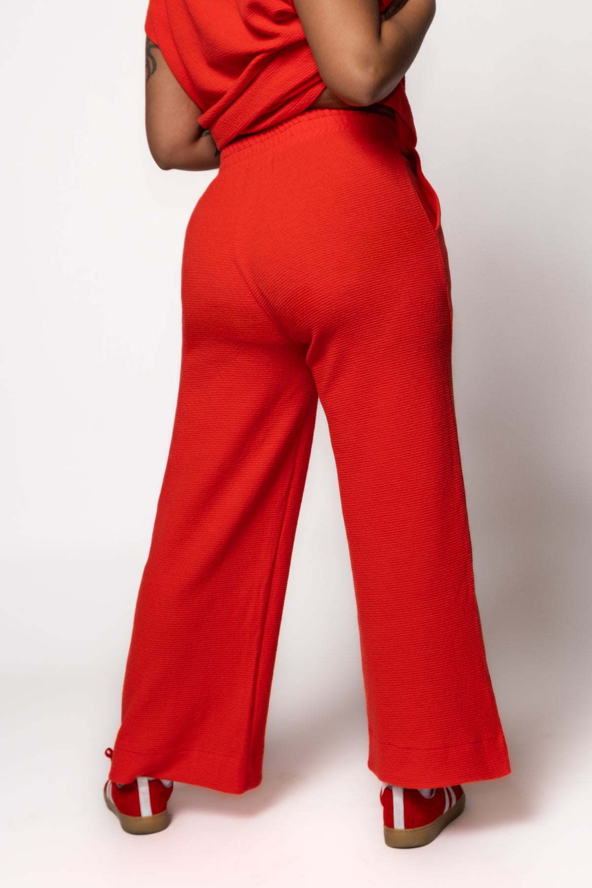 Laidback Luxe Cropped Pants