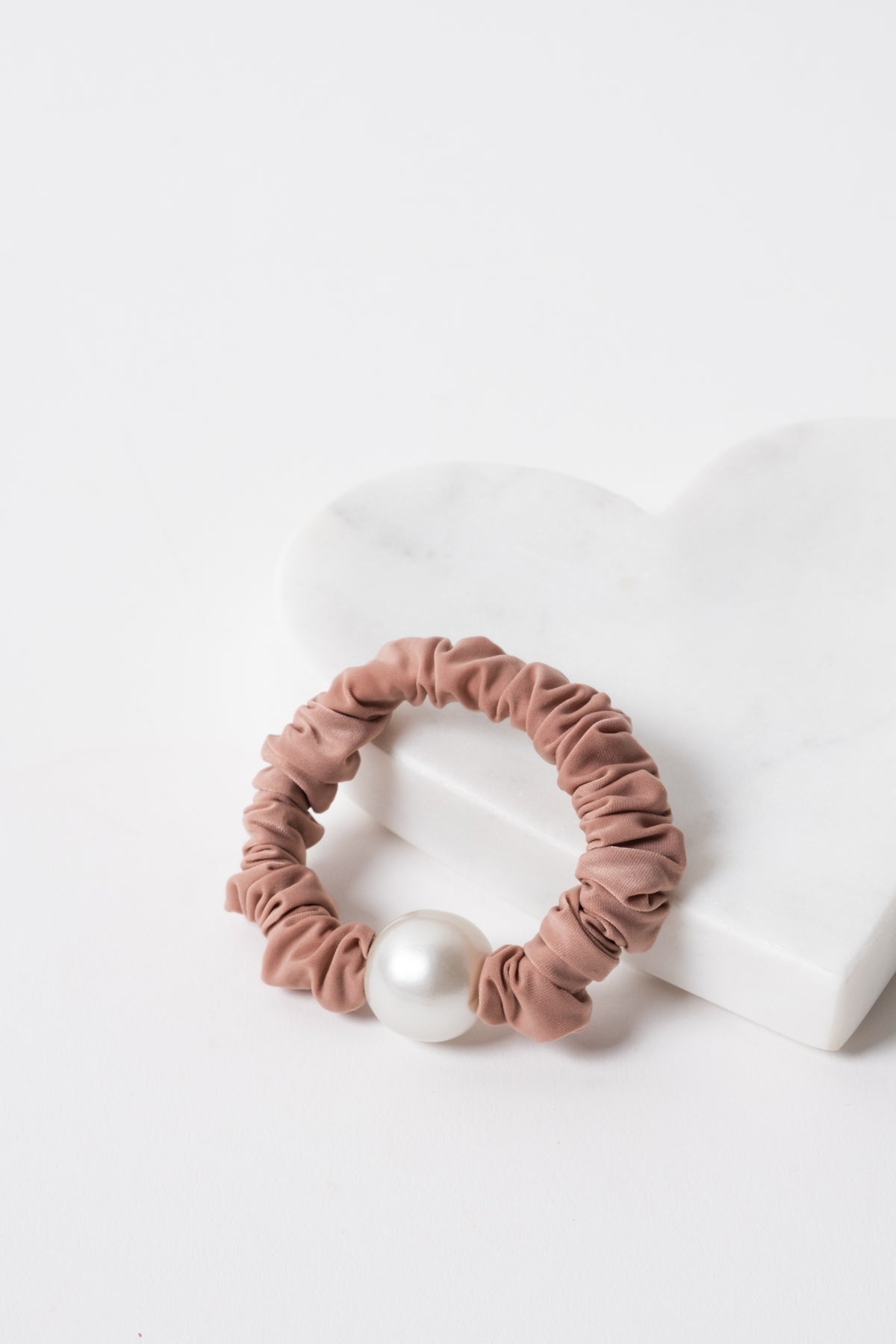 Pearl Scrunchie Set