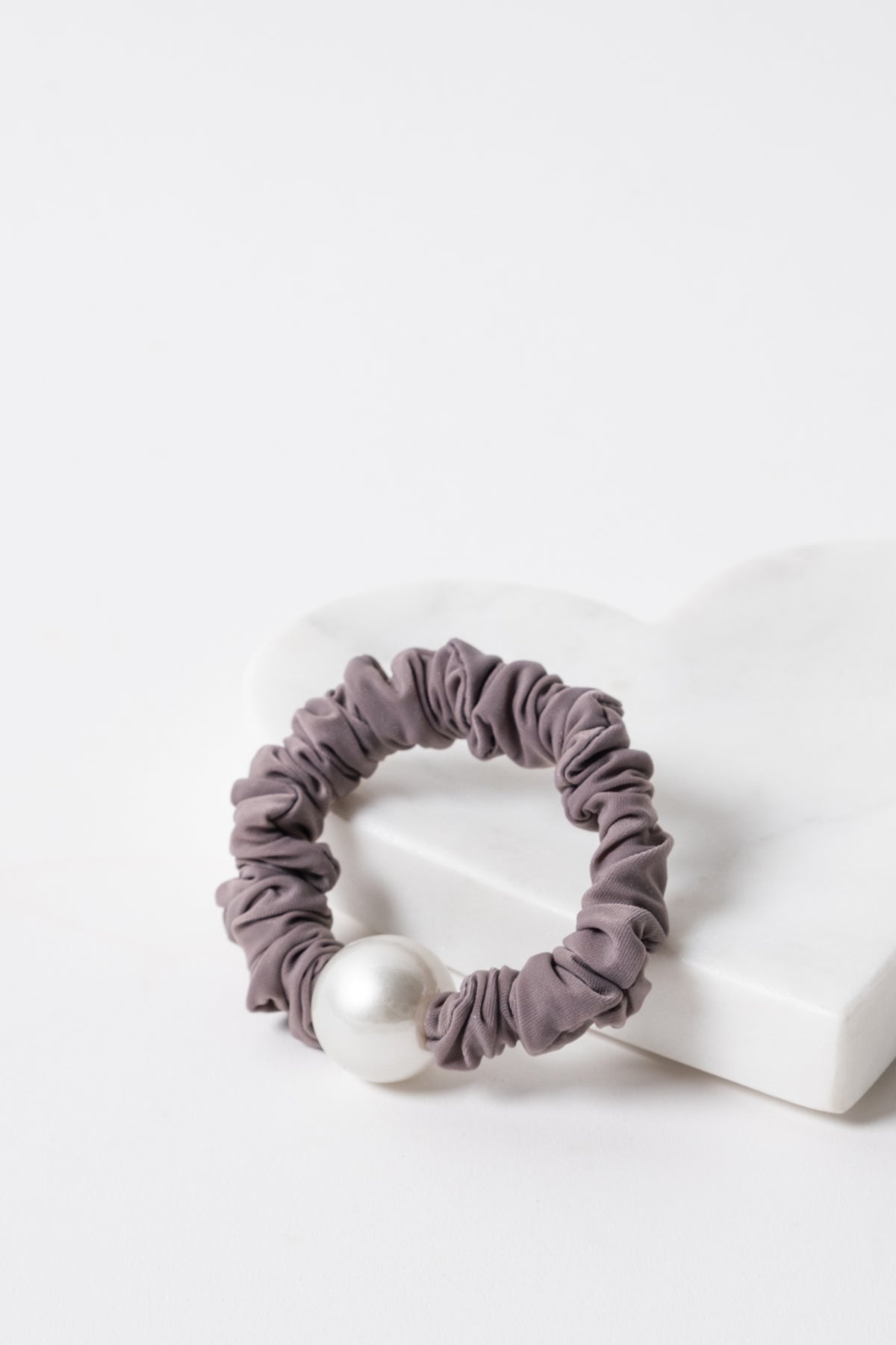 Pearl Scrunchie Set