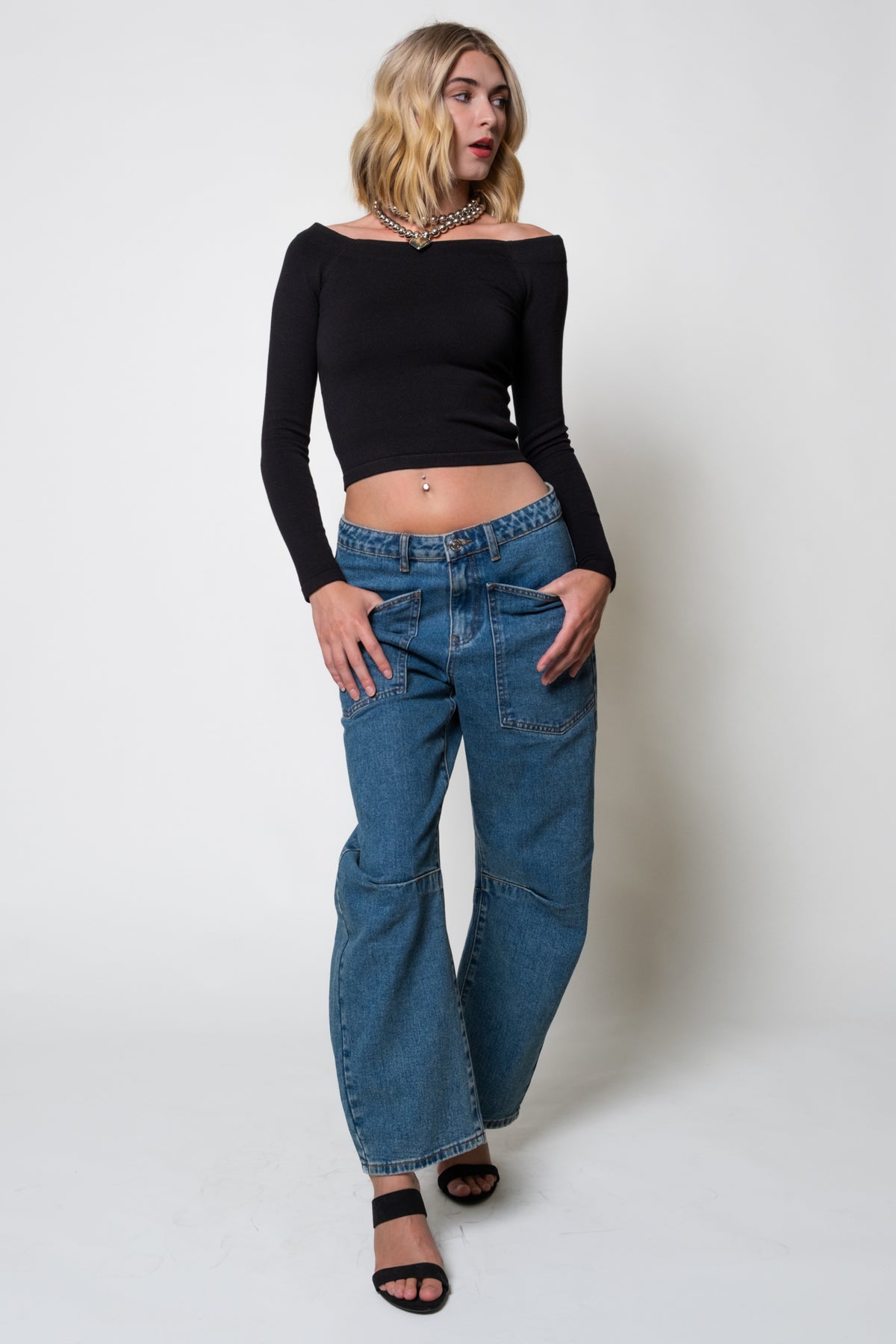 Steve Madden Haniel Barrel Leg Jeans