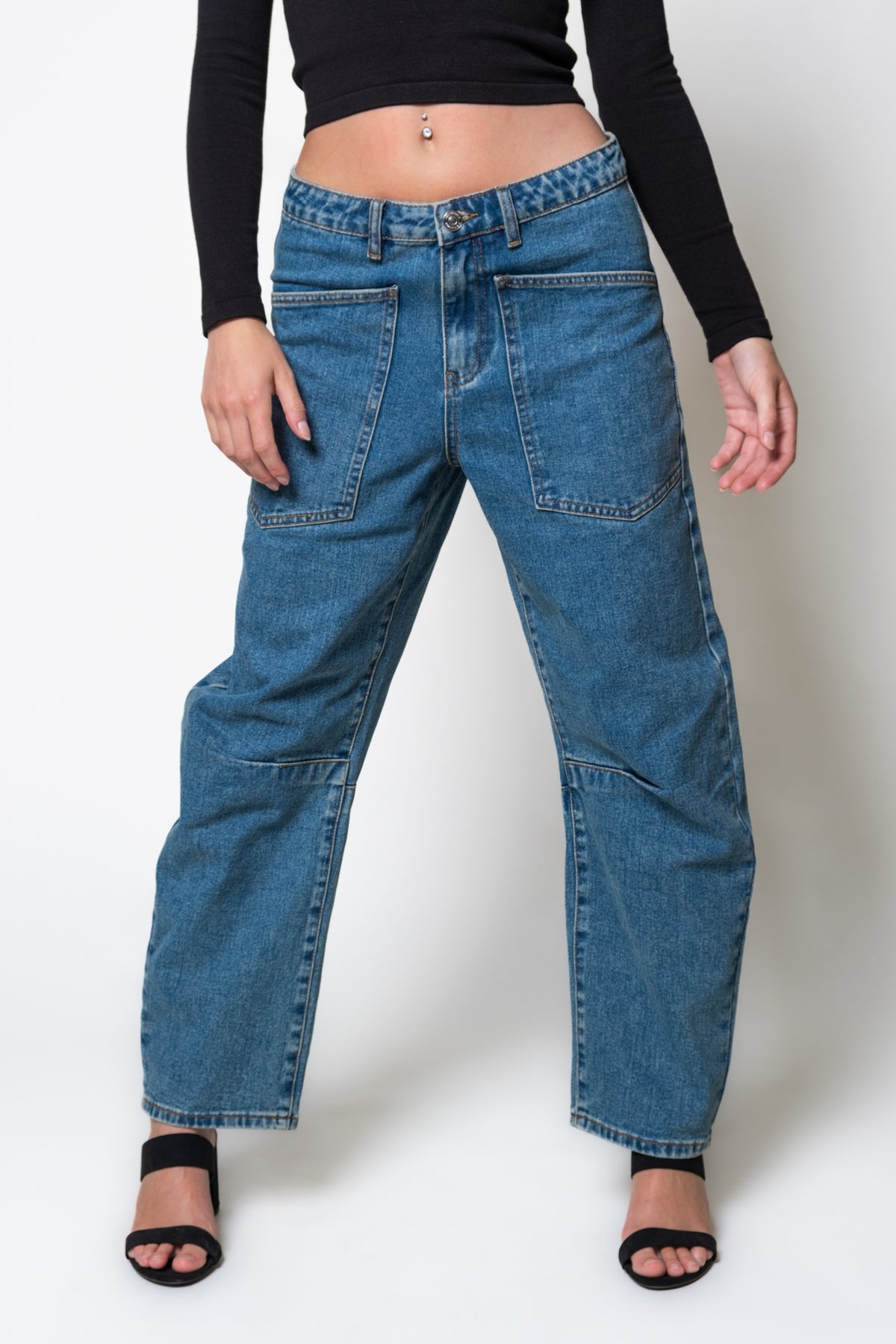 Steve Madden Haniel Barrel Leg Jeans