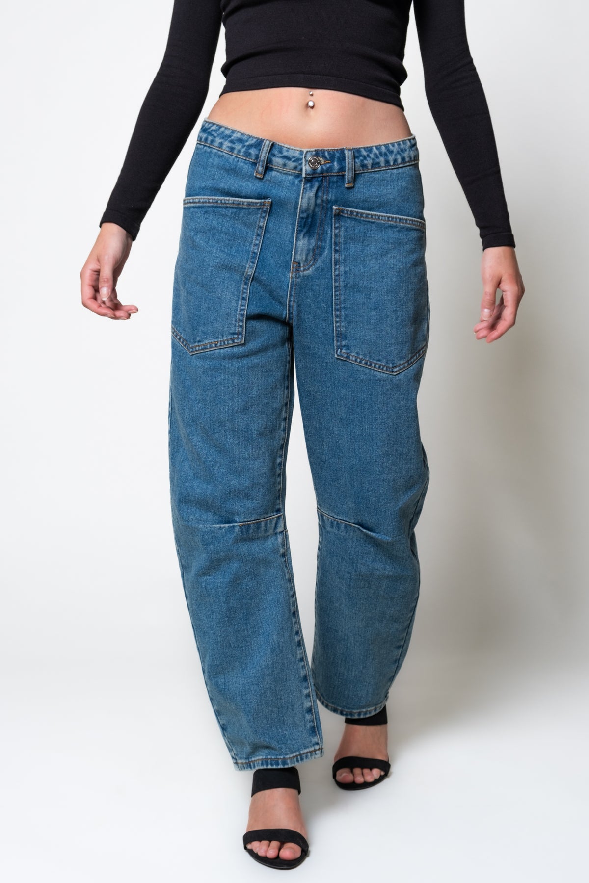 Steve Madden Haniel Barrel Leg Jeans