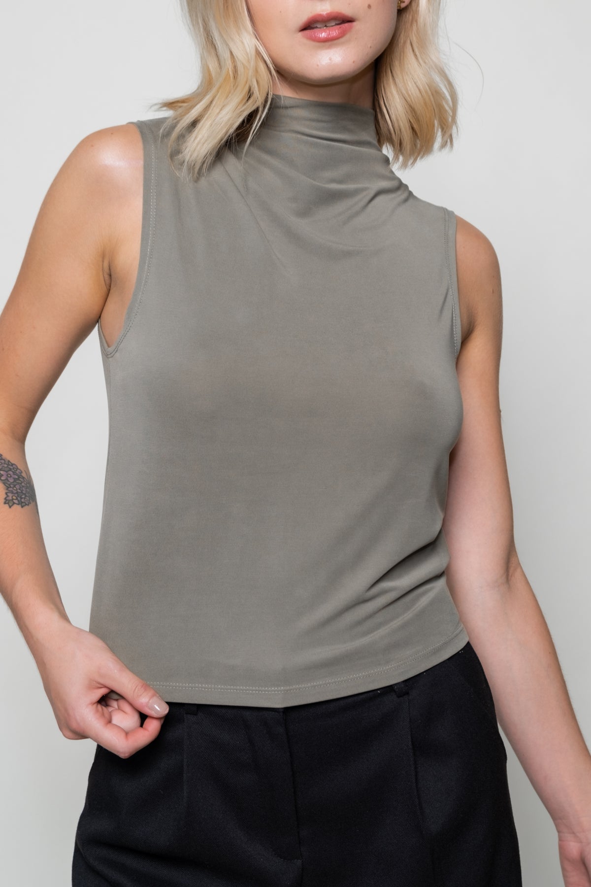 Alma Mock Neck Top